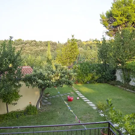 Azzurra Bed & Breakfast *